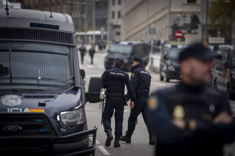 CEP promueve en el Parlamento Europeo incluir a policías como profesión de riesgo y lamenta el voto en contra de PSOE CEP promueve en el Parlamento Europeo incluir a policías como profesión de riesgo y lamenta el voto en contra de PSOE