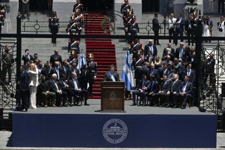 Javier Milei evalúa dar el discurso de apertura de sesiones ordinarias de espaldas al Congreso